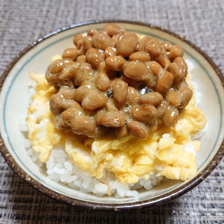 ゴマ油香る玉子納豆ご飯